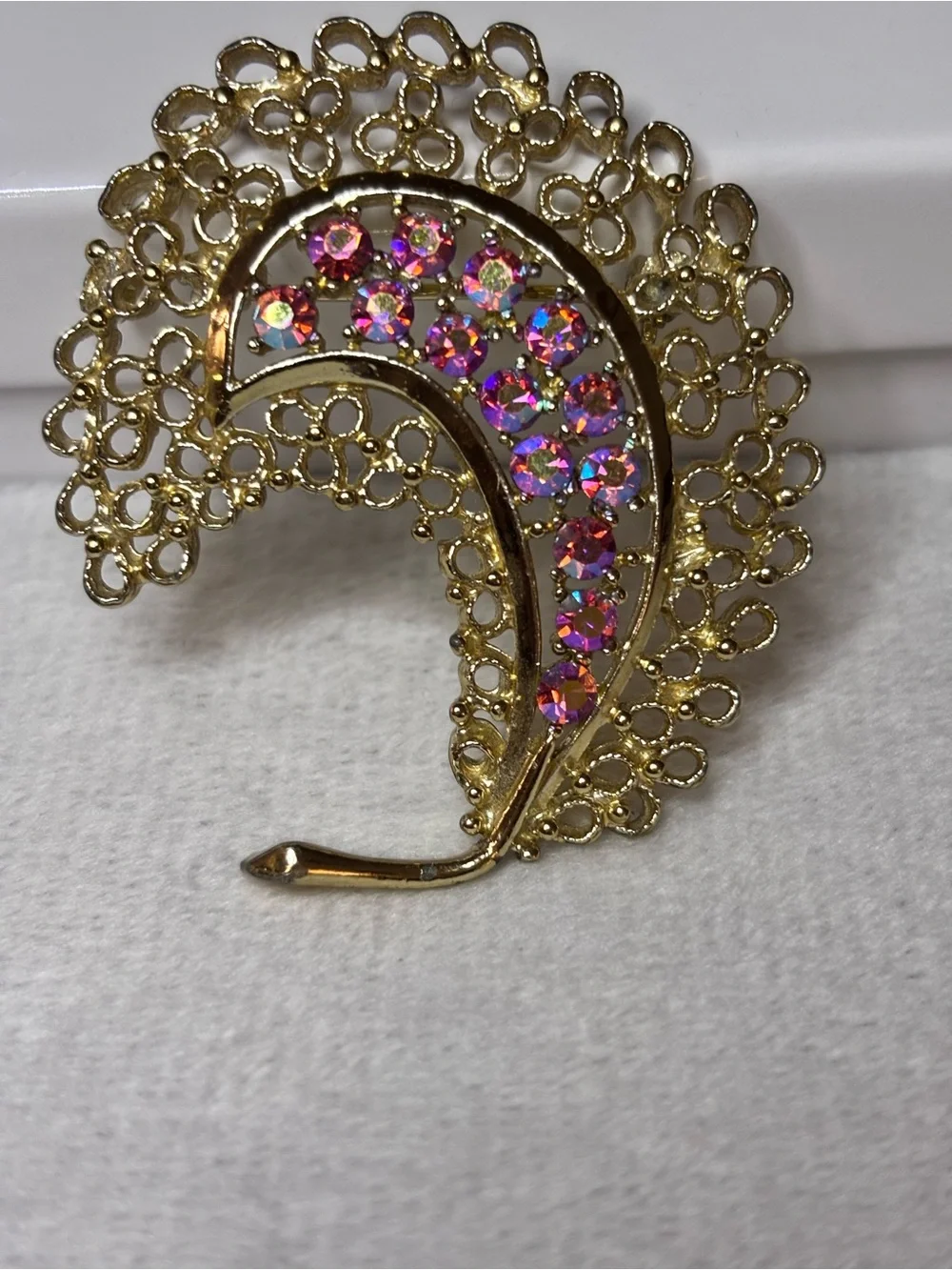 Vintage Pink AB Rhinestone Filigree Feather Leaf Brooch Gold Tone